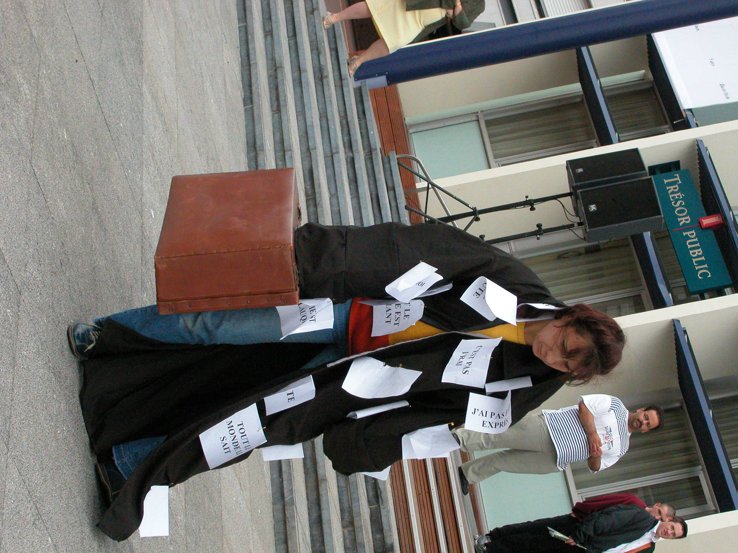 Ô Capital d’Attention bien-aimé !...